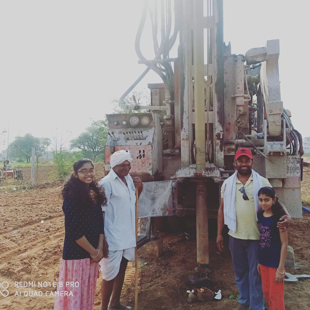 Borewell drilling work at M P Patelgudam, Mangalpally (1)