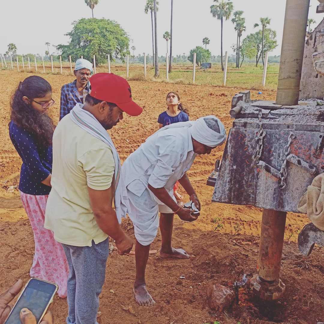 Borewell drilling work at M P Patelgudam, Mangalpally